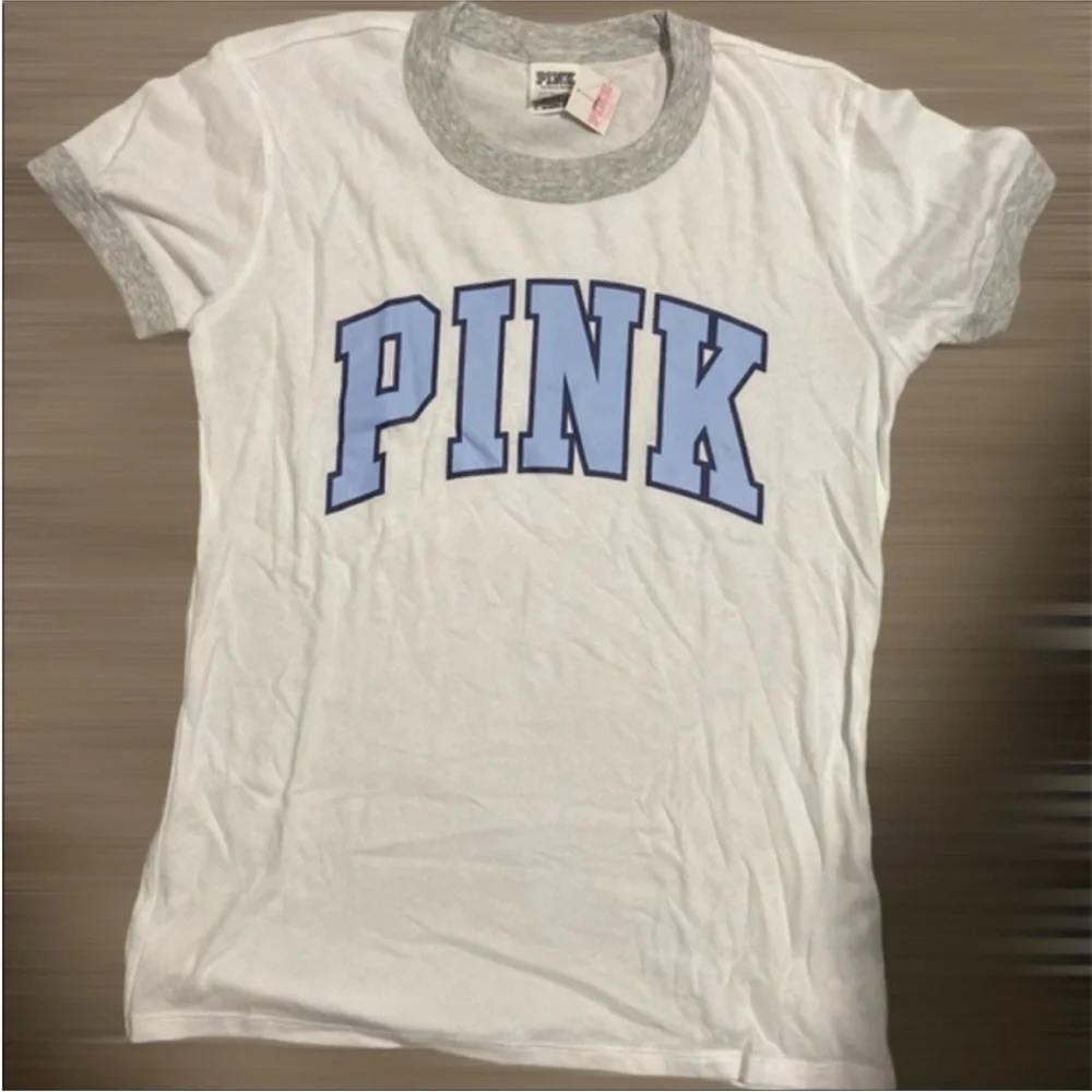 VS Pink White , Gray , Blue Ringer Logo Tee - Picture 4 of 5